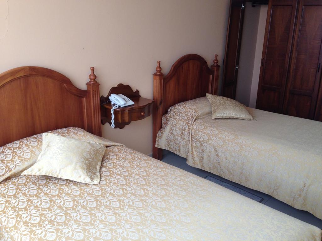 Hostal El Arbolito Cotacachi Dış mekan fotoğraf